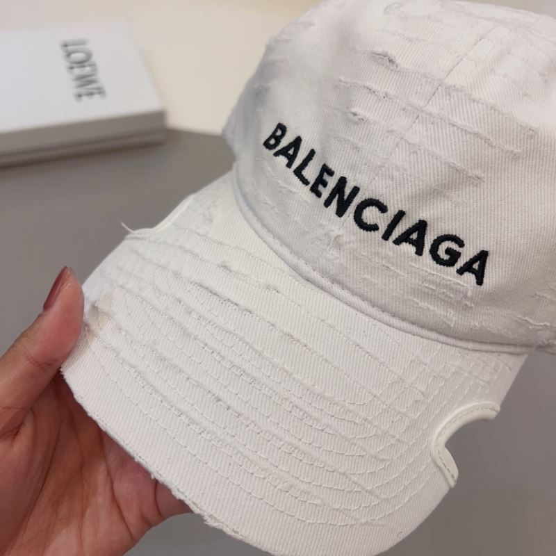 BALENCIAGA